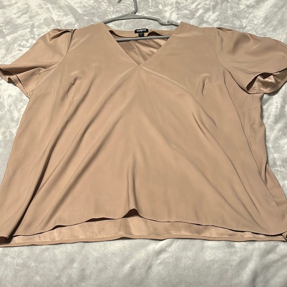 Express XL Brand New Never worn taupe blouse